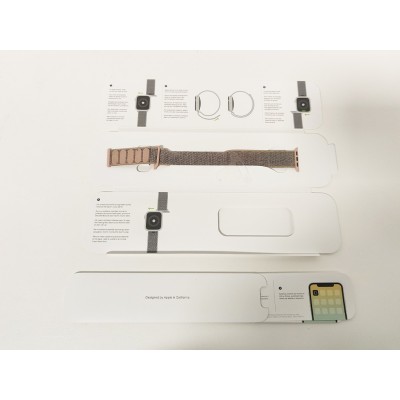 Apple Watch Series 4 Gold Aluminum Case Pink Sand Sport Loop 40MM