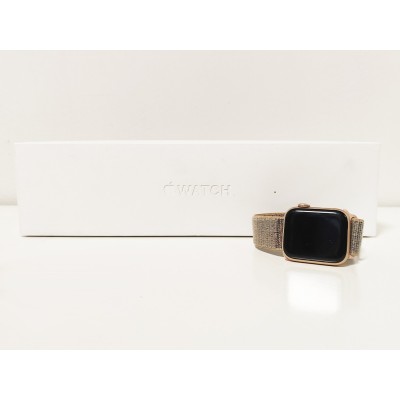 Apple Watch Series 4 Gold Aluminum Case Pink Sand Sport Loop 40MM