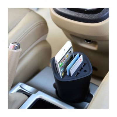 Caricatore da auto Orico a forma di tazza nero con 3 porte USB.